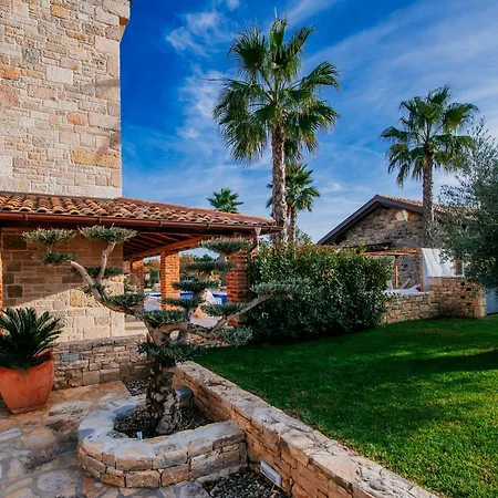 Villa Magical Marta *